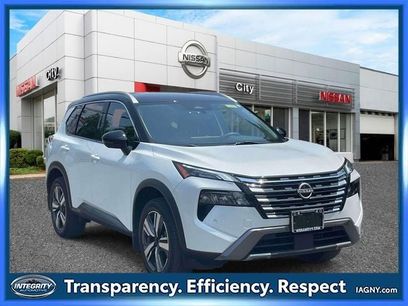 Used 2024 Nissan Rogue SL w/ SL Premium Package