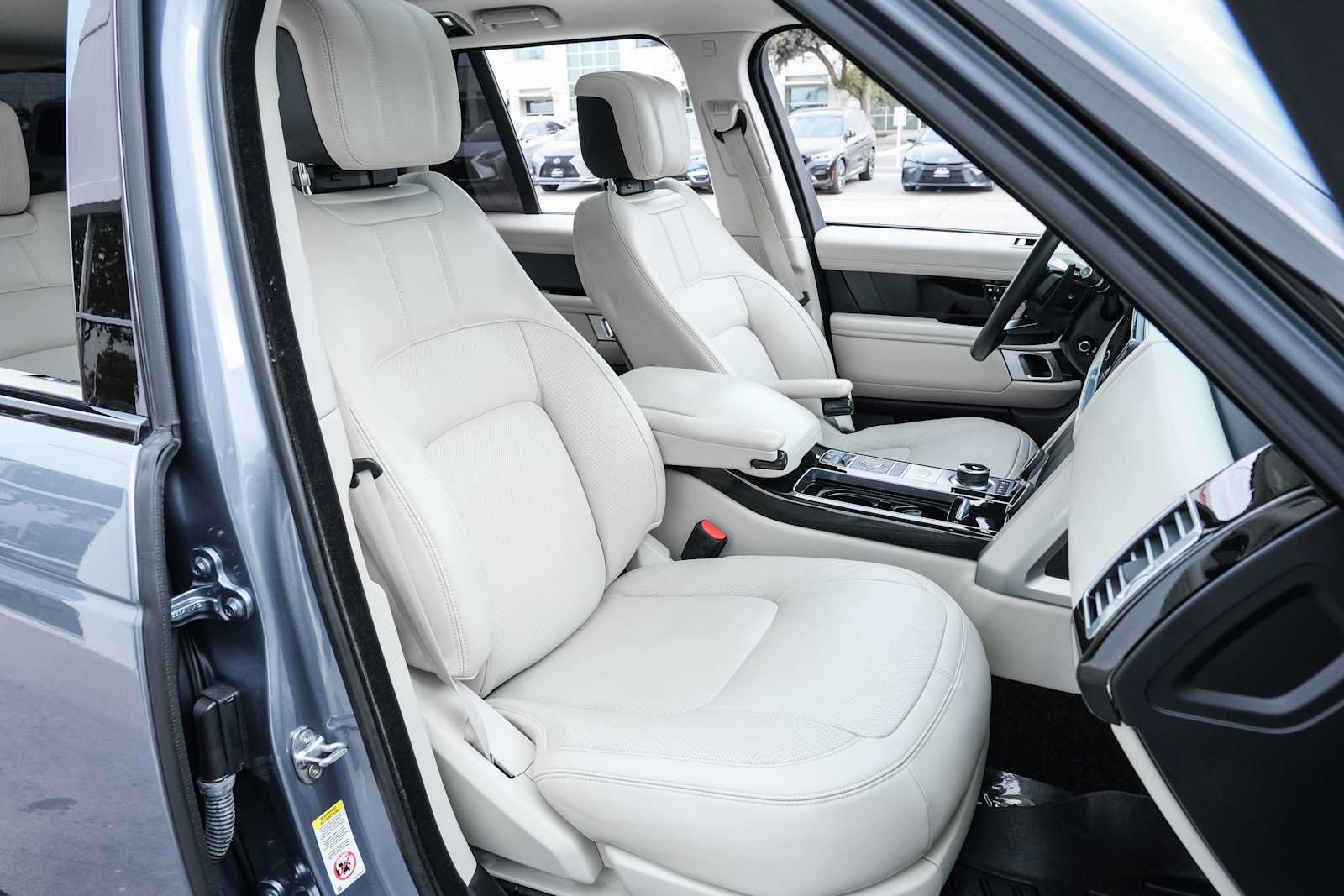 Used 2020 Land Rover Range Rover HSE AWD/4WD image 27