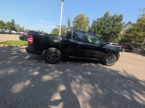 Used 2022 Ford Maverick Lariat w/ Equipment Group 500A Standard AWD/4WD image 2