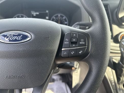 New 2025 Ford Transit 250 148 Medium Roof image 17