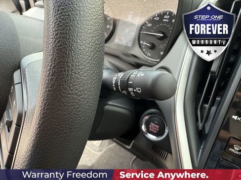 New 2025 Subaru Crosstrek 2.0i Premium image 22