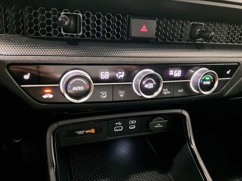 Used 2023 Honda CR-V EX image 26