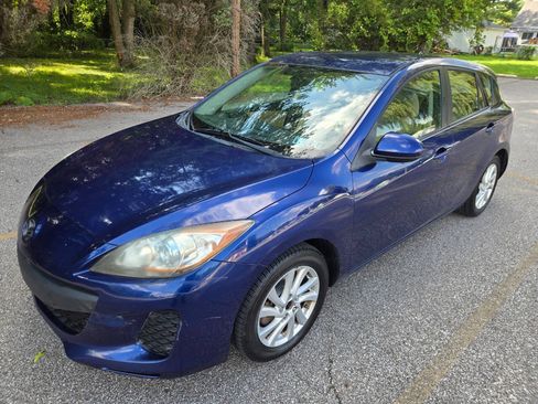 Used 2012 MAZDA MAZDA3 i Touring FWD image 3