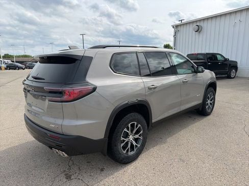 New 2026 GMC Acadia AT4 w/ Luxury Package AWD/4WD image 5
