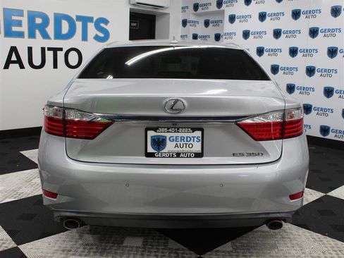 Used 2013 Lexus ES 350 w/ Luxury Pkg FWD image 3