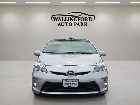 Used 2012 Toyota Prius Three w/ Solar Roof Pkg FWD image 2