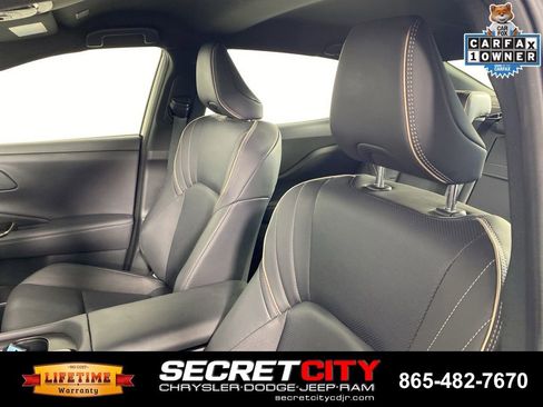 Used 2026 Toyota Crown AWD/4WD image 10