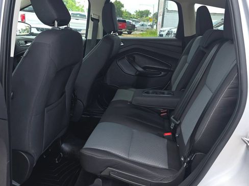 Used 2018 Ford Escape SE w/ SE Sync 3 Package FWD image 14