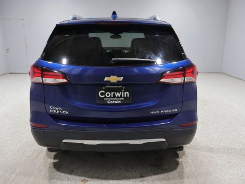 Used 2022 Chevrolet Equinox Premier AWD/4WD image 3