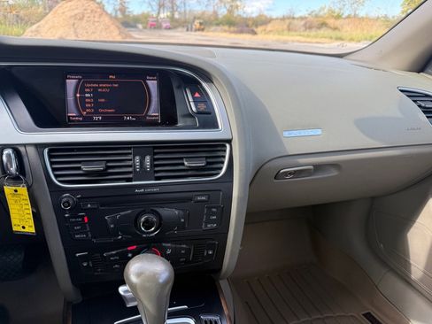 Used 2011 Audi A5 2.0T Premium image 13