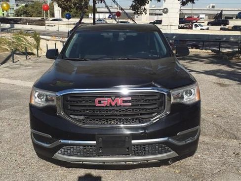 Used 2019 GMC Acadia SLE FWD image 3