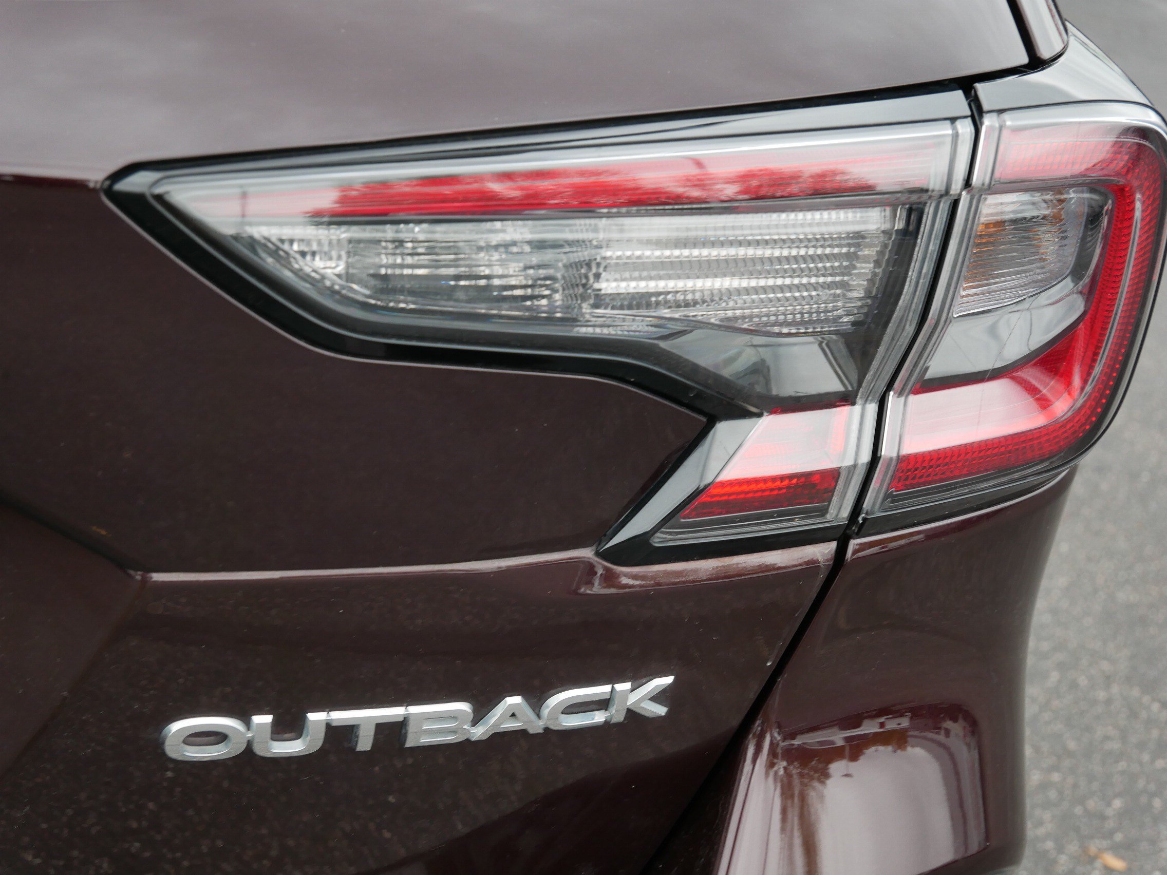 Certified 2024 Subaru Outback Limited AWD/4WD image 17