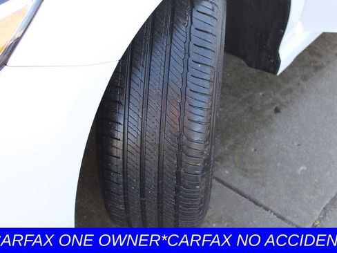 Used 2020 Toyota Camry XSE image 12