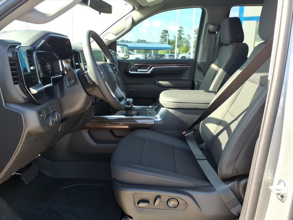 New 2026 Chevrolet Silverado 1500 RST w/ LPO, Dark Essentials Package RWD image 15