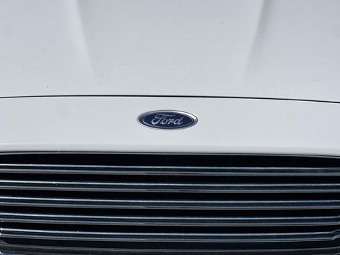 Used 2013 Ford Fusion SE image 40