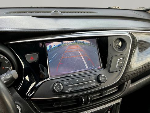 Used 2017 Buick Envision Essence AWD/4WD image 14
