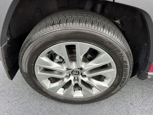 Used 2025 Toyota RAV4 Limited w/ Advanced Technology Package FWD image 17