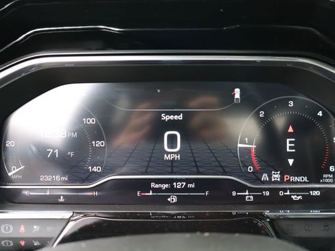 Used 2024 GMC Sierra 1500 Elevation image 16