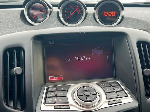 Used 2015 Nissan 370Z w/ Sport Package image 15