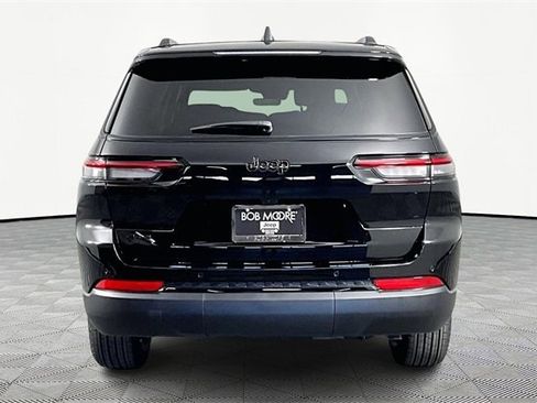 New 2025 Jeep Grand Cherokee L Altitude image 5