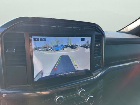 Used 2022 Ford F150 XLT w/ Equipment Group 302A High image 38