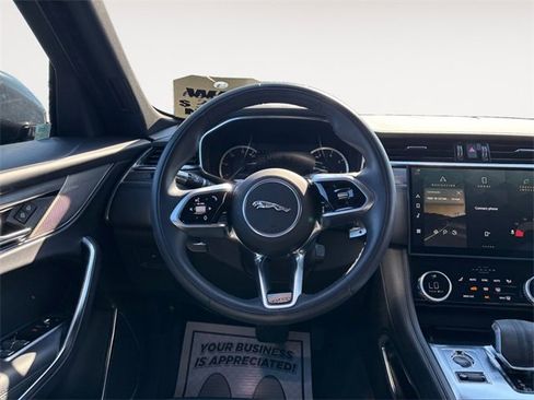 Used 2022 Jaguar F-PACE S image 12