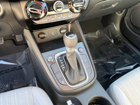 Used 2023 Hyundai Kona SEL image 22