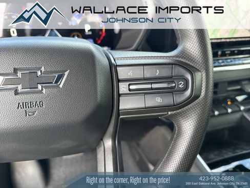 Used 2024 Chevrolet Colorado Trail Boss w/ Technology Package image 33