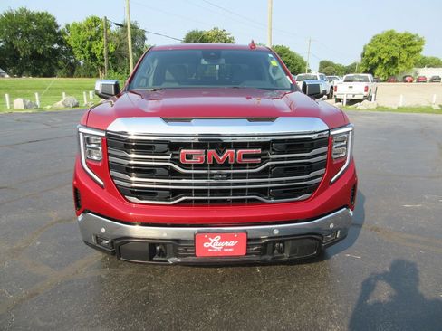 Certified 2024 GMC Sierra 1500 SLT w/ SLT Premium Plus Package AWD/4WD image 14