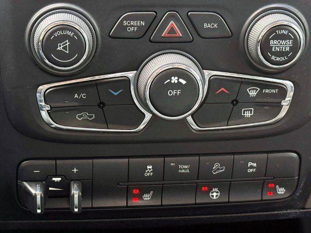 Used 2015 RAM 2500 Power Wagon w/ Comfort Group AWD/4WD image 32