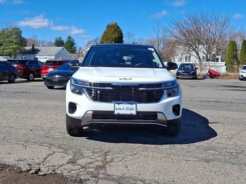 Certified 2026 Kia Seltos S image 2