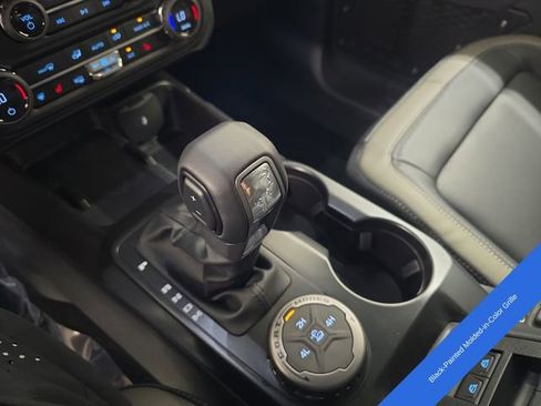 New 2026 Ford Bronco Outer Banks AWD/4WD image 32