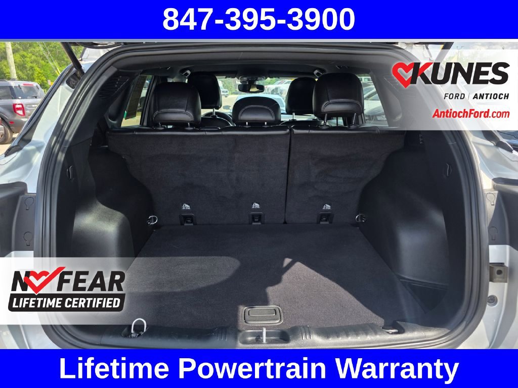Used 2025 Jeep Compass Trailhawk AWD/4WD image 32
