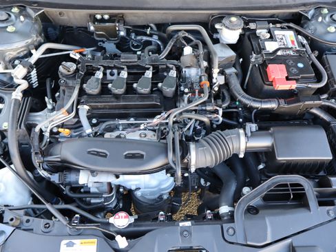 Used 2024 Honda Accord LX image 40