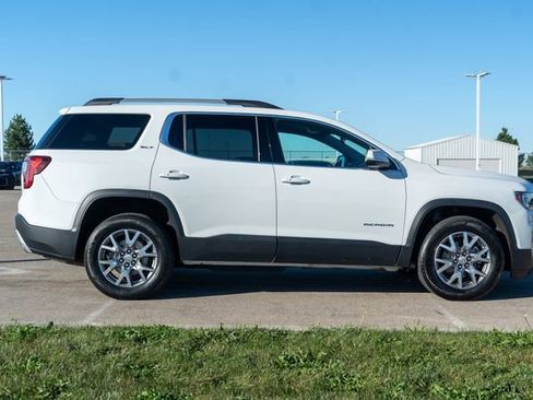 Used 2020 GMC Acadia SLT image 8