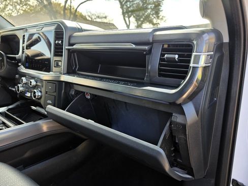 Used 2025 Ford F250 Lariat w/ Chrome Package AWD/4WD image 49