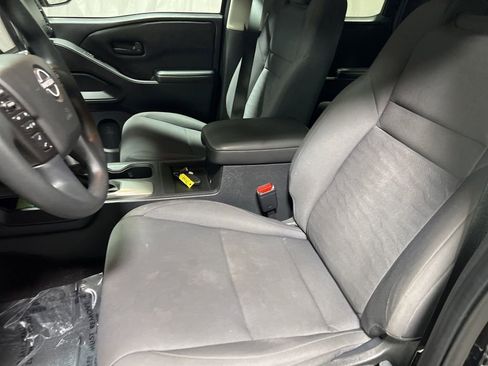 Used 2023 Nissan Frontier S w/ Technology Package image 17