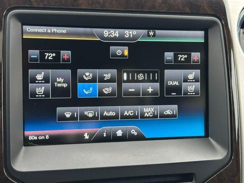 Used 2014 Ford F150 Platinum image 23