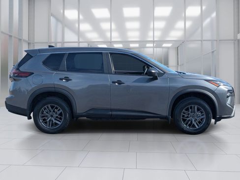 New 2026 Nissan Rogue S FWD image 6