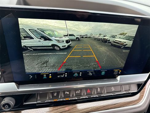 Used 2025 Chevrolet Silverado 2500 LT w/ Trail Boss Package image 17