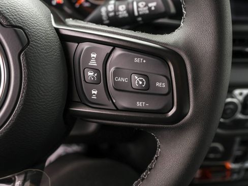 New 2026 Jeep Wrangler Unlimited Rubicon image 27