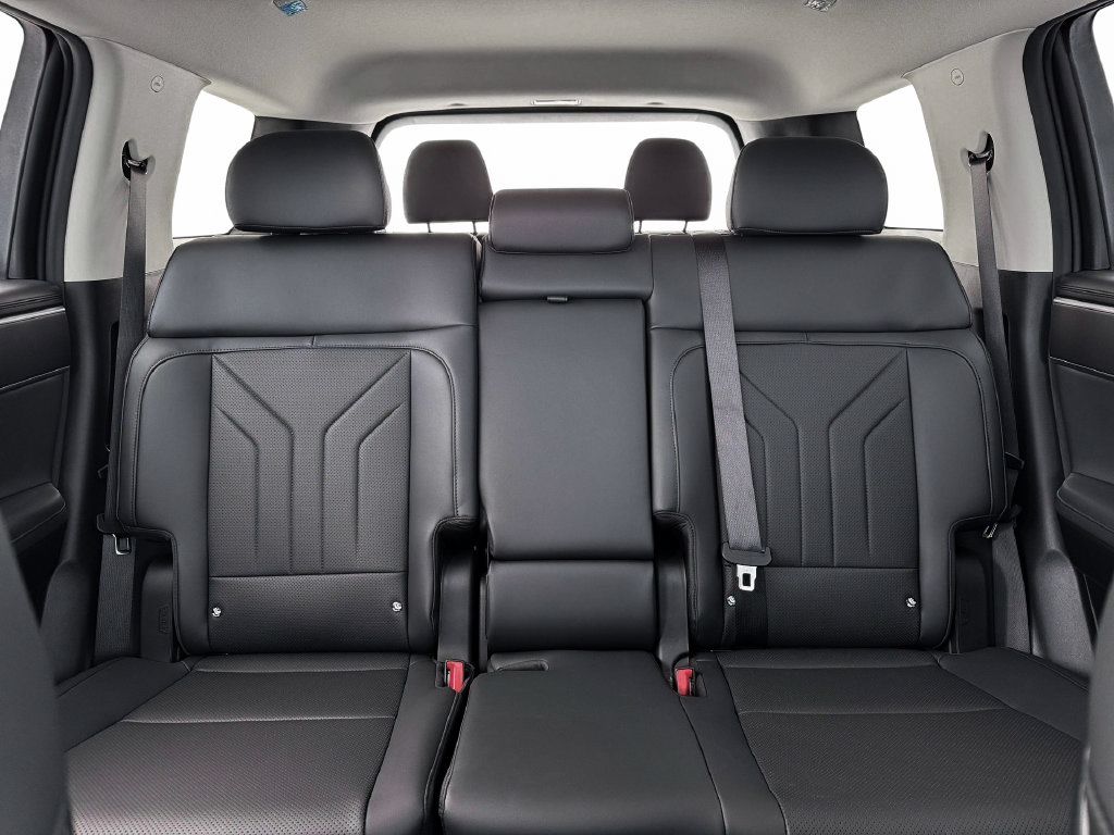Certified 2026 Hyundai Santa Fe SEL AWD/4WD image 18