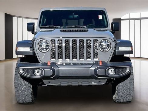 Used 2021 Jeep Gladiator Mojave image 2