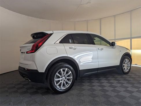 Used 2023 Cadillac XT4 Luxury image 16