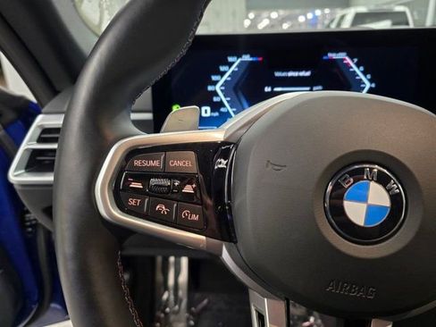 Used 2025 BMW M440i RWD image 19