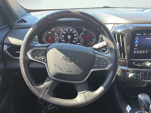 Used 2022 Chevrolet Traverse Premier w/ Redline Edition AWD/4WD image 12