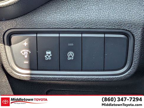 Used 2023 Kia Soul LX FWD image 18