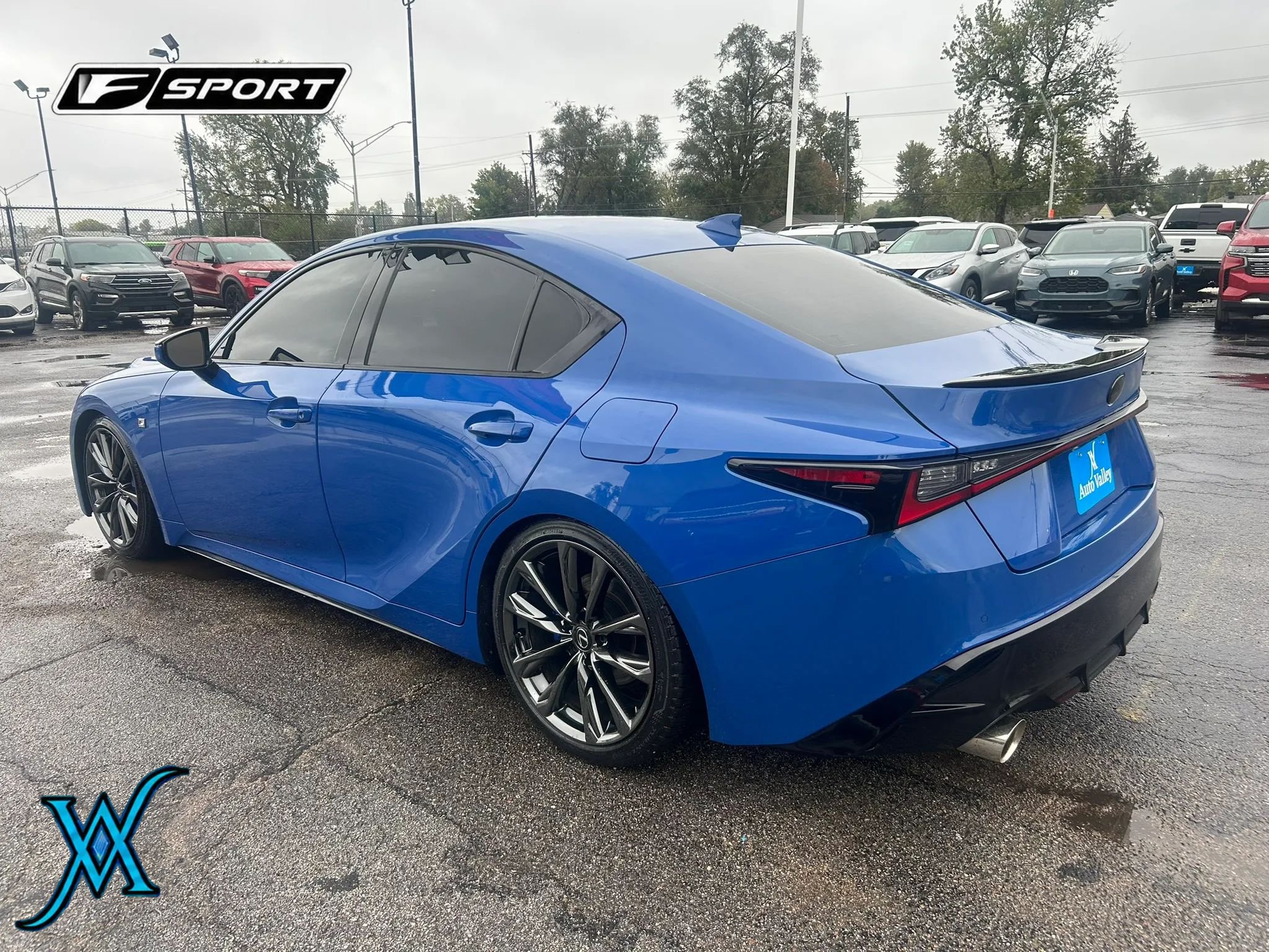 Used 2023 Lexus IS 350 F Sport w/ Memory Package AWD/4WD image 5