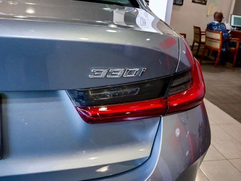 Used 2023 BMW 330i xDrive Sedan w/ Driving Assistance Package image 38