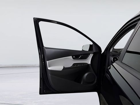 Used 2023 Hyundai Kona SEL w/ Cargo Package image 30